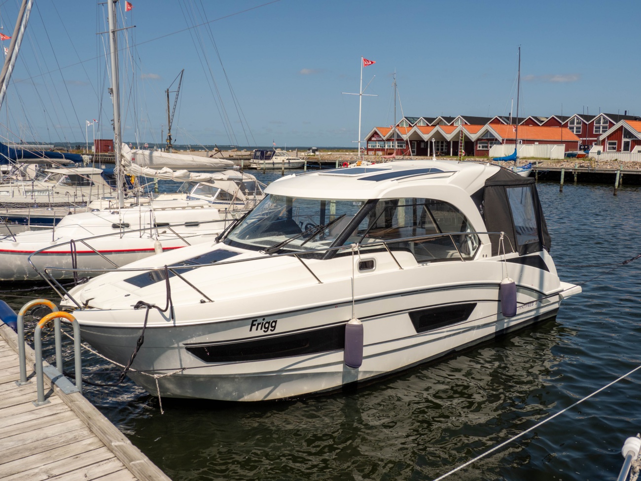 Beneteau Antares 9 for sale