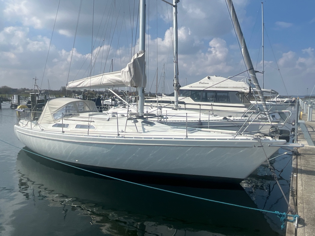 Albin Nova 33 for sale