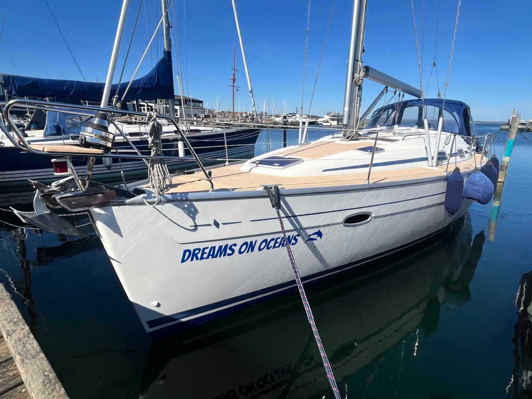 Bavaria 39 for sale
