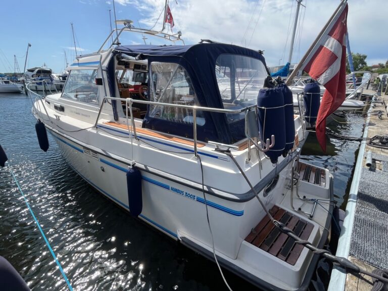 Nimbus 3003 for sale. BOATERY.dk