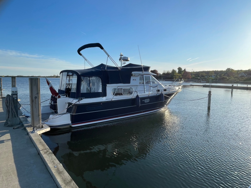 Nimbus 380 Commander - BOATERY